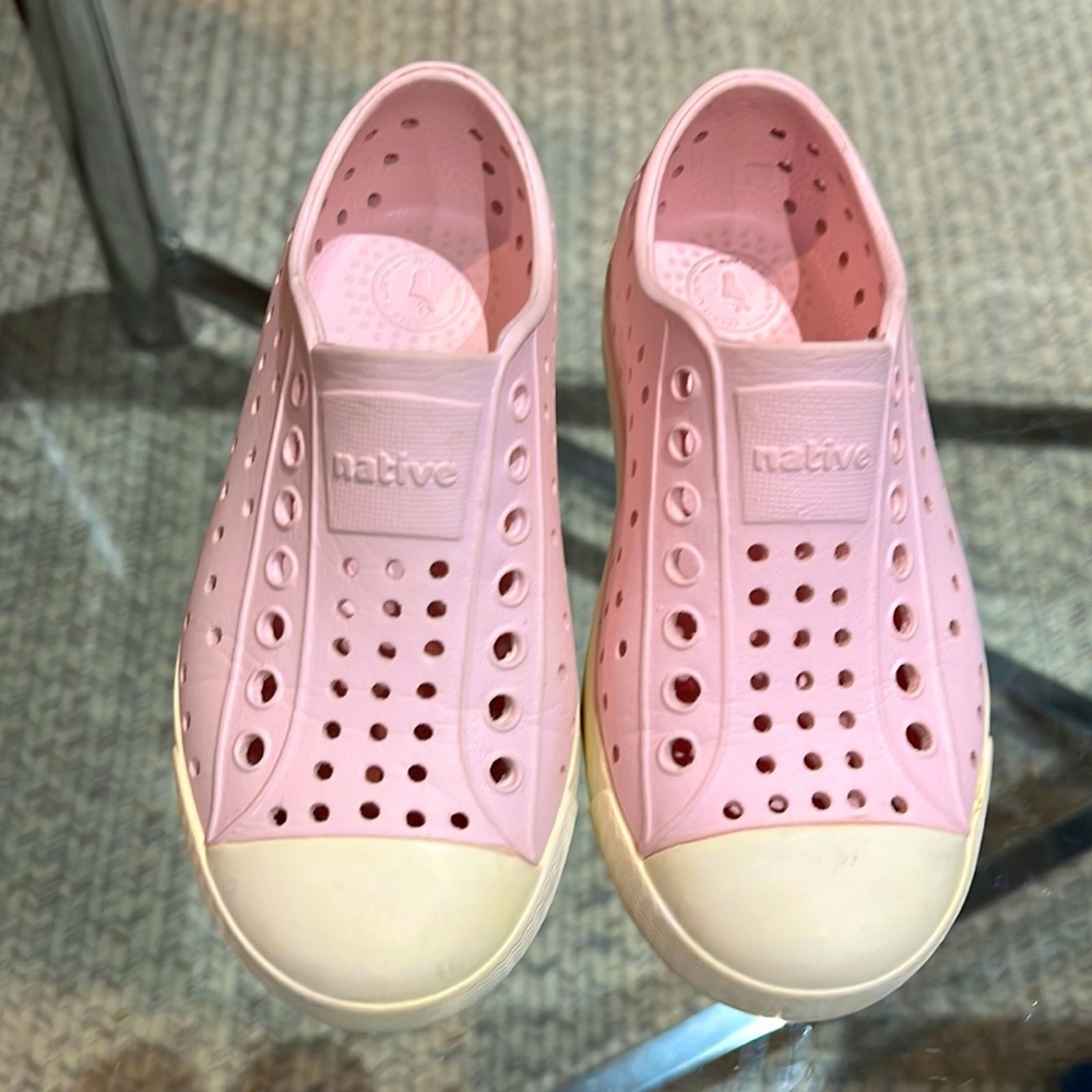 Light pink Jefferson natives